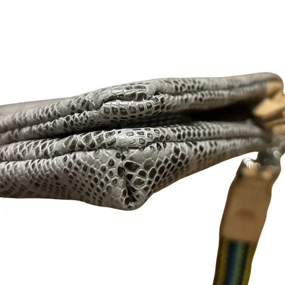 🐍 Consuela Dizzy Snake Embossed Leather Crossbody - Picture 10 of 10